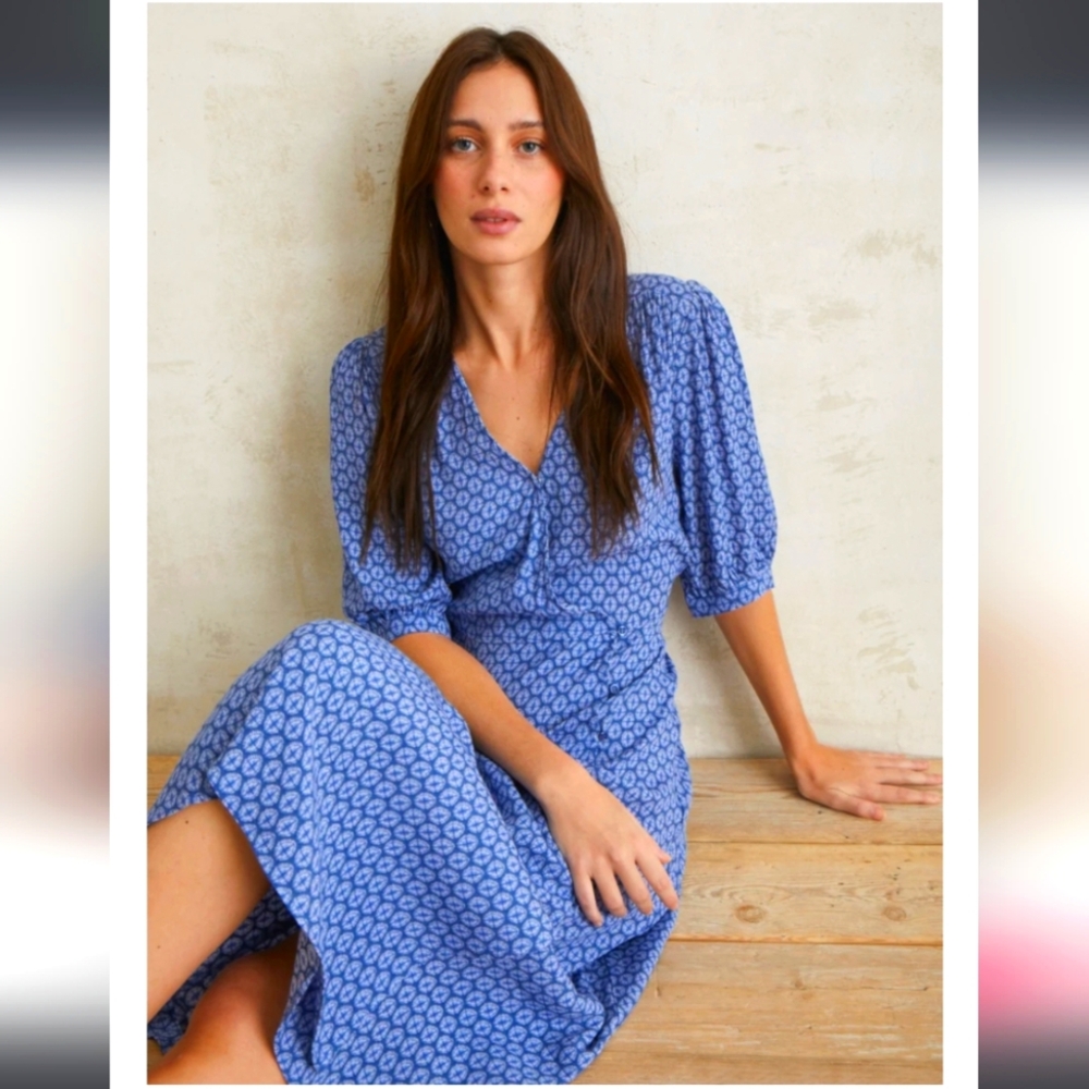 Virgo Print Dress By Yerse Size Small